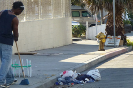 3rd Avenue Cleaner–Leon