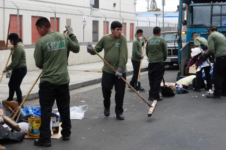 3rd Avenue Gets Cleaned