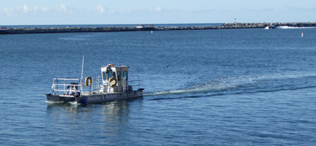 Ocean Vacuum Cleaner Goes to Work After Rain