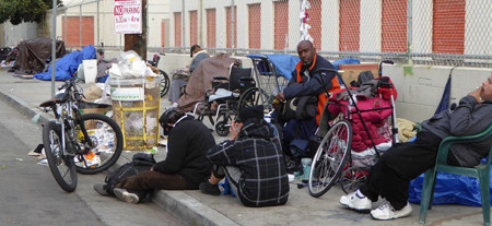 Homeless Committee Discusses Homeless Storage...