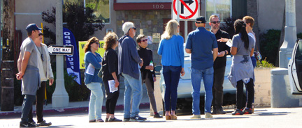 Groups Listen/Question Architect On-Site...