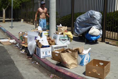 Trash at 3rd and Rose