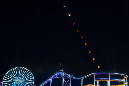 Lunar Eclipse, Super Blue Moon Over Venice