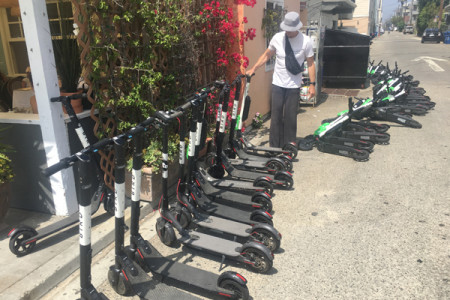 Scooters on Speedway at Washington