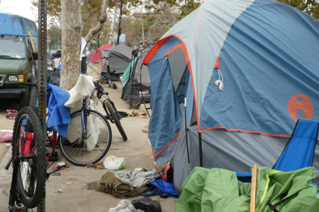 Encampments at Venice Blvd, Carter, and Harding...
