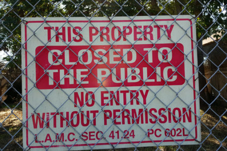 Sign Allows Police to Enter